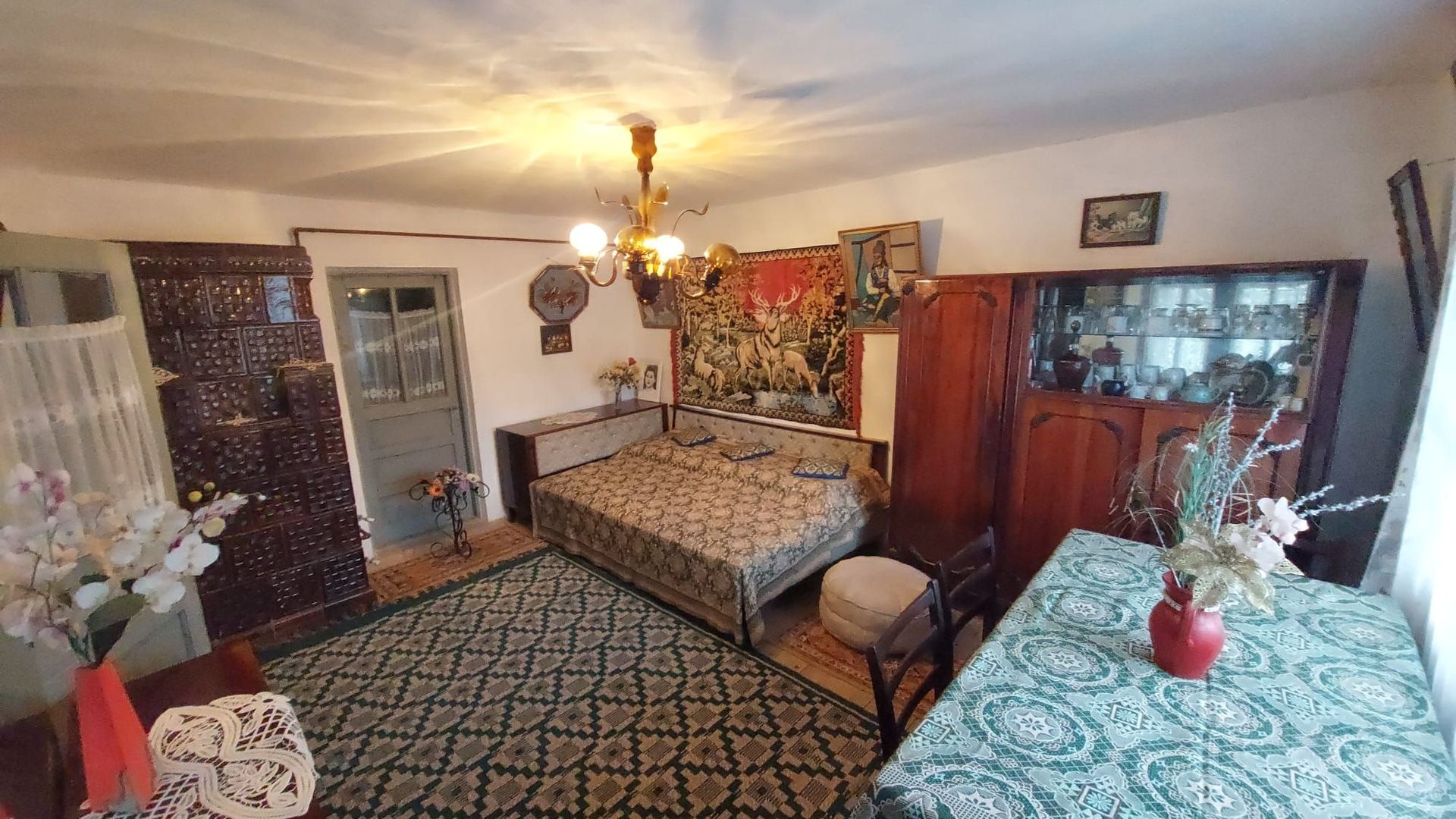 Casa modesta cu teren generos, zona Magura, - Poză 2