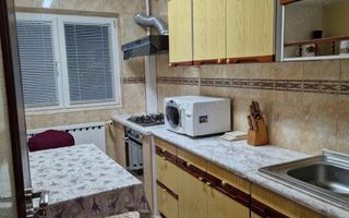 AP. 3 CAMERE PANDURI, BUCATARIE INCHISA, MOBILAT CLASIC, METROU 5 MIN - Poză 3