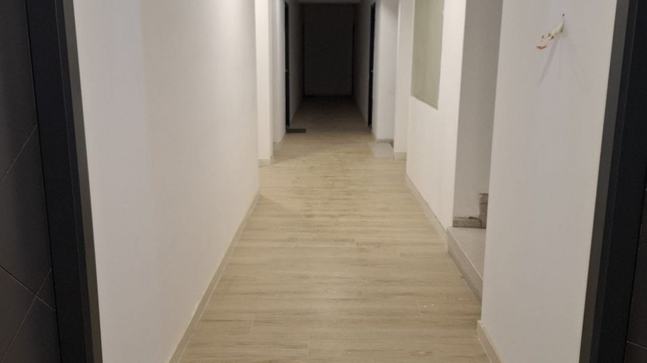 Prima Inchiriere 2 camere Complex Novum Gorjului - Poză 16