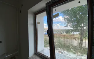 Oportunitate unica Apartament cu 2 sau 3camere in zona Pietricica - Poză 23