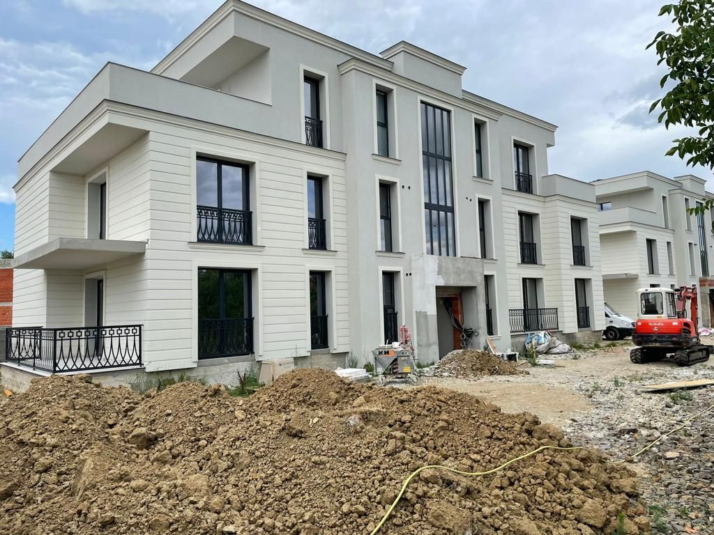 Ag EUROPA vinde ap NOU 55mp în zona SEMICENTRALA - Poză 2