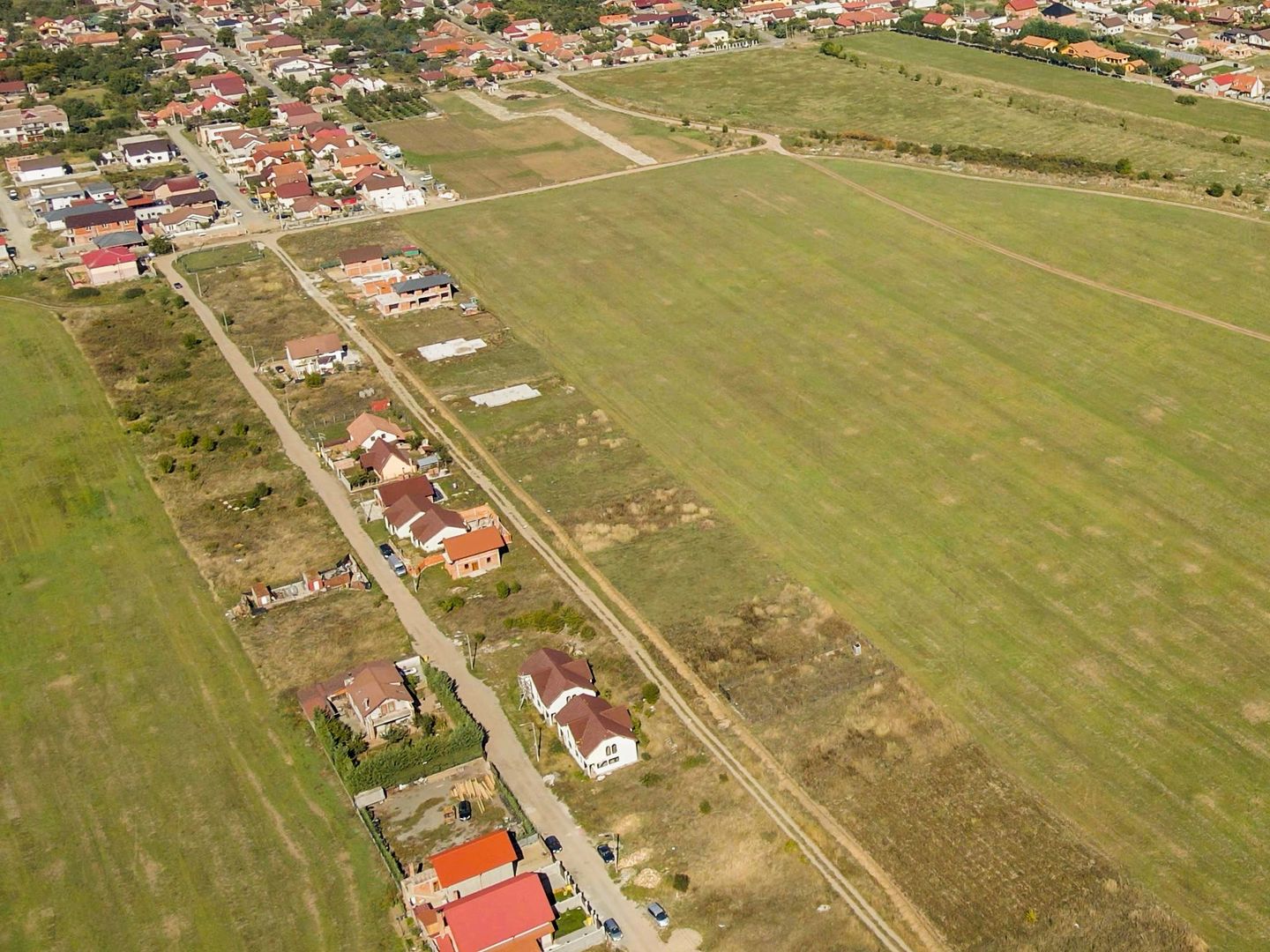 Teren de 443 mp în Bujac - Poză 2