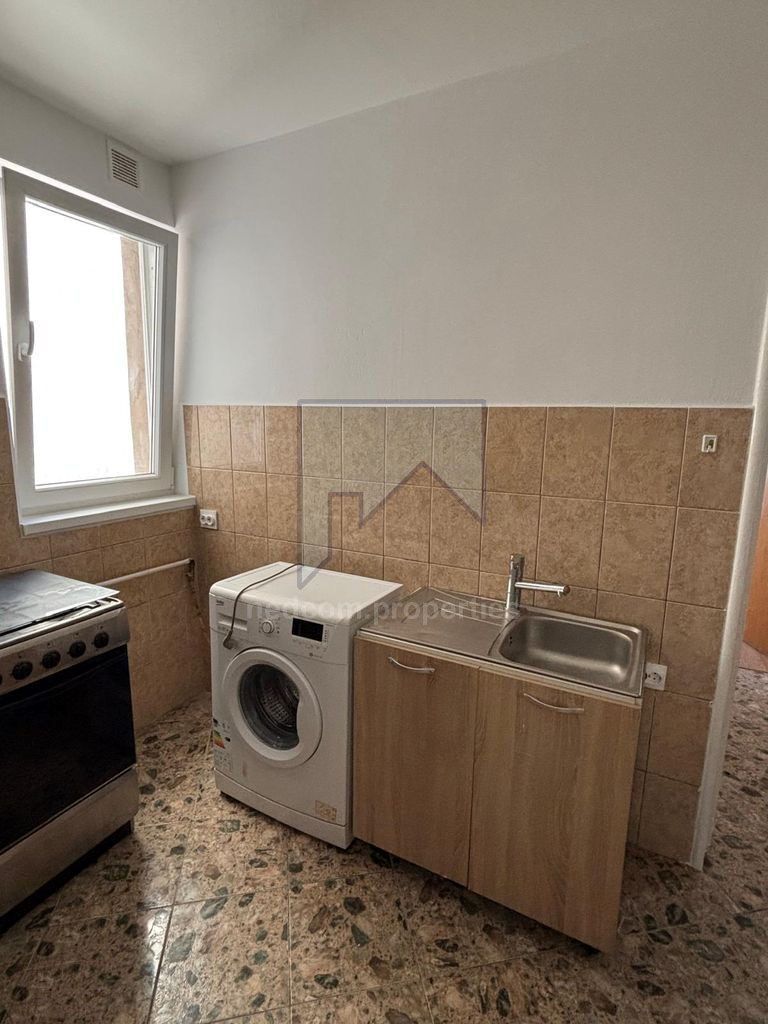 Vanzare apartament 2 camere - Drumul Taberei - str. Brasov - Poză 4