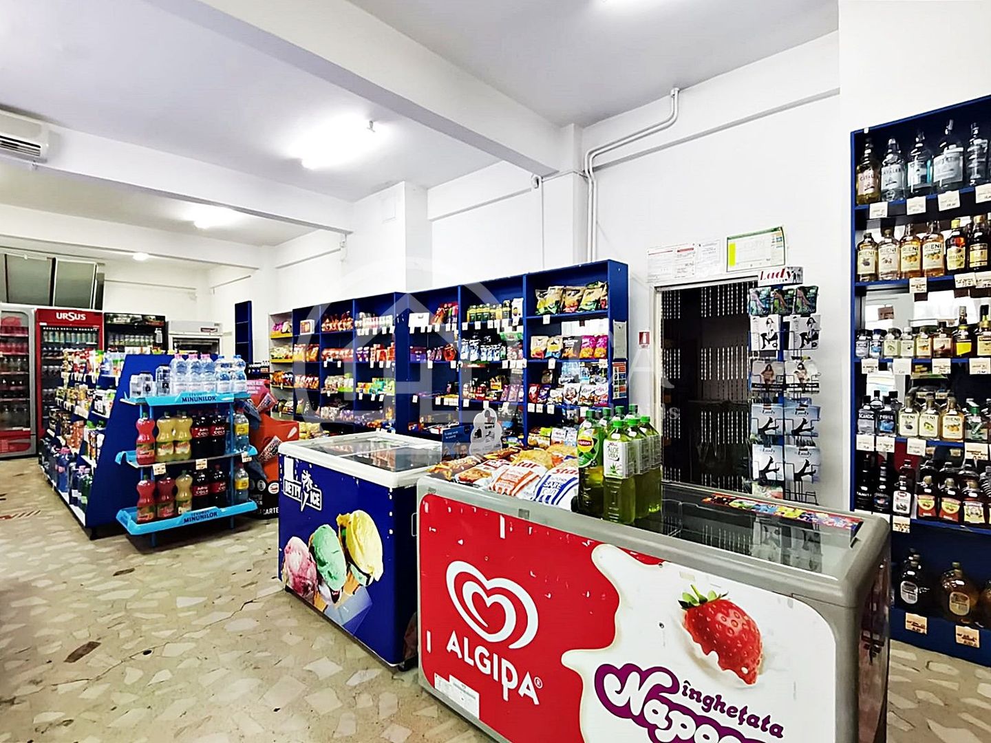 Spatiu comercial de inchiriat cu 3 camere in zona Cantemir, Oradea - Poză 2