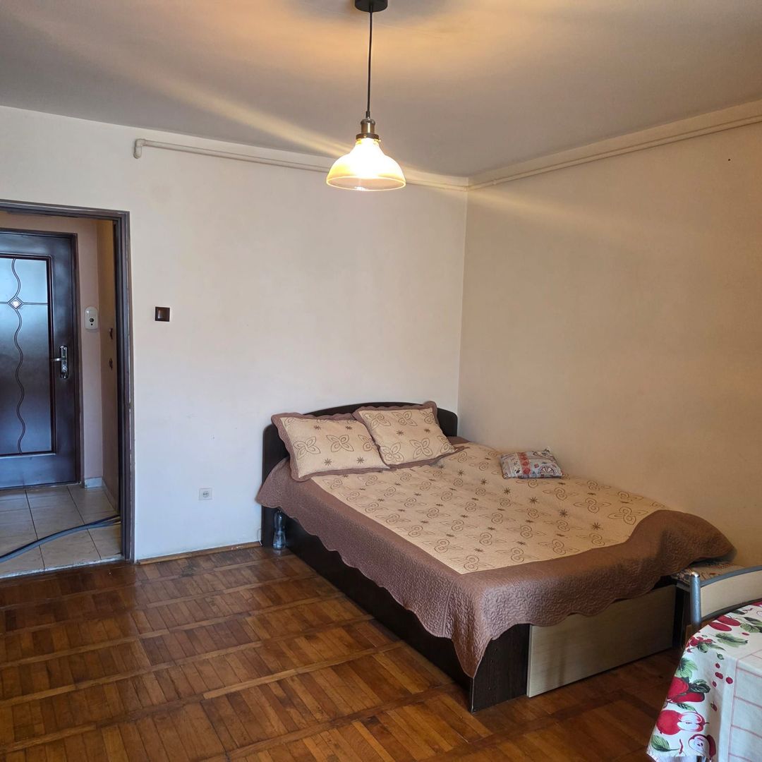 Garsoniera zona Astra,bloc izolat - Poză 2