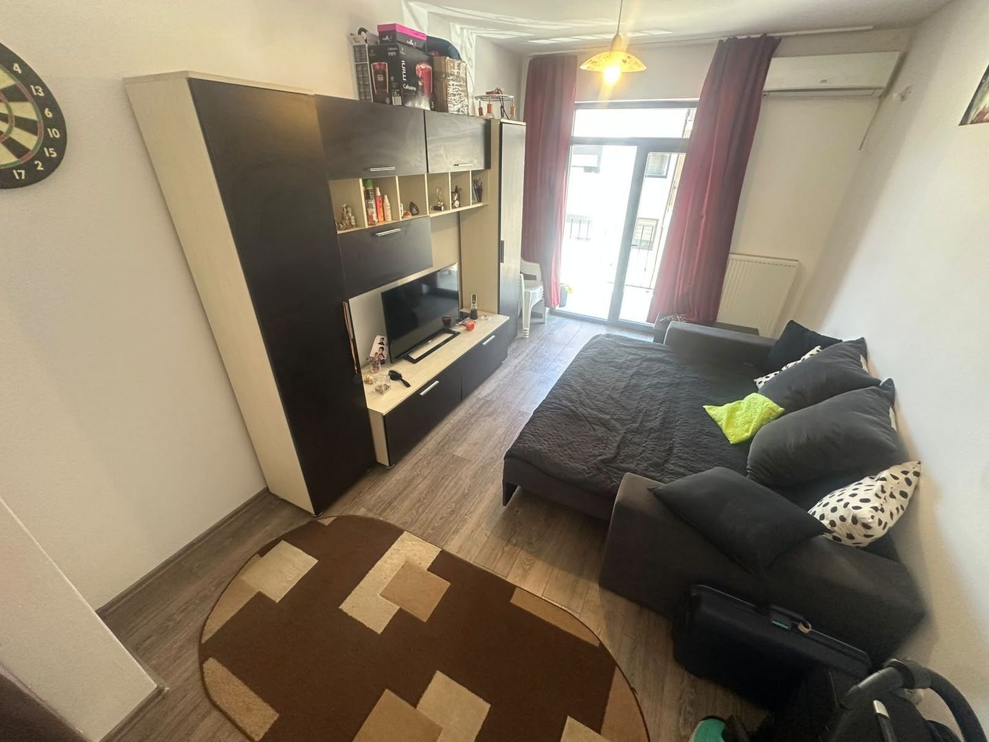 AP. 2 CAMERE- PARCARE INCLUSA, CENTRALA, BUCATARIE INCHISA, BLOC NOU - Poză 1