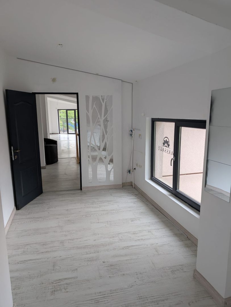 Casa Vila 6 camere || Piata Victoriei || Buzesti || Curte Libera 300Mp - Poză 18