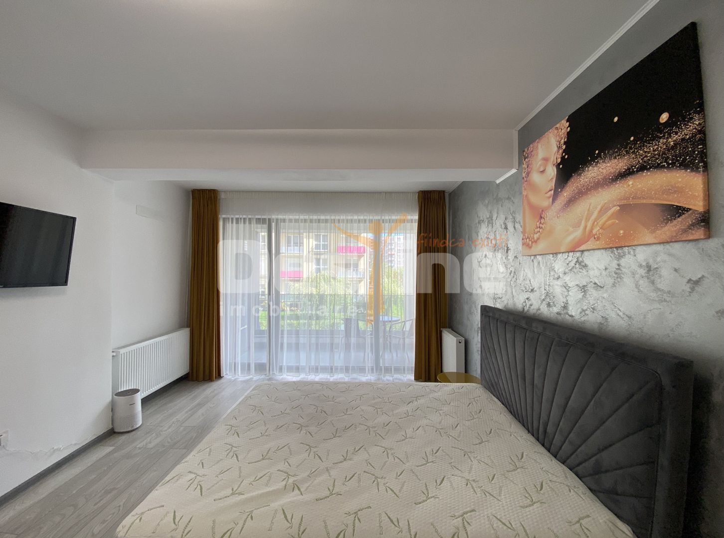 Garsoniera lux cu balcon si loc de parcare inclus,  cu bariera, Coresi - Poză 4