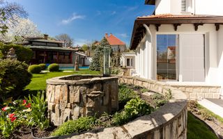 Chirie, casă, 3 nivele, 5 camere, strada Drumul Viilor, Telecentru - Poză 12