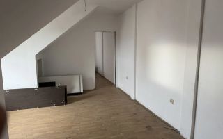 Apartament 3 camere | 60 MPU | Vasile Aaron - Poză 2