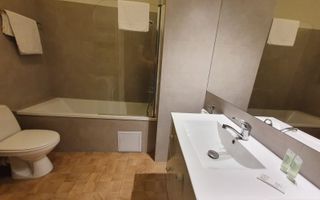 Apartament 2 camere decomandate ansamblul Park Lake, zona Iulius Mall - Poză 14