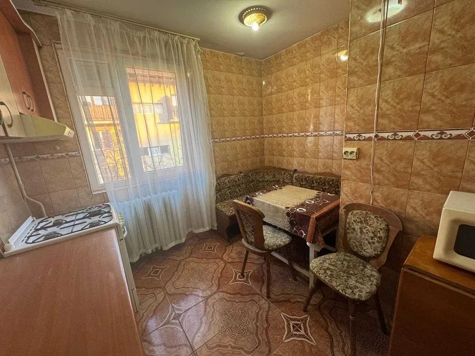 Vanzare apartament 3 camere, bloc 1979- Titan, 5 minute metrou 1 Decembrie 1918 - Poză 6