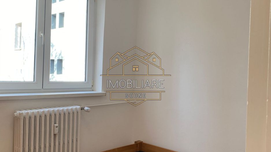 Apartament de închiriat zona Strada Aron Pumnul, 2 camere - Poză 2