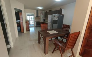 CASA SPATIOASA CU 4 CAMERE CARTIER GRADISTE - Poză 10