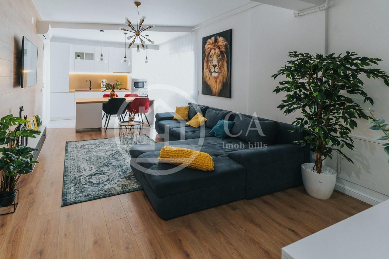 Apartament de închiriat cu 3 camere Ultracentral EAS, Oradea - Poză 1