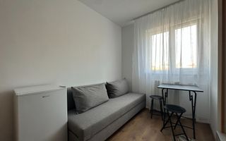 Camera cu baie, renovata complet, Str. Serii 2, prima inchiriere - Poză 4