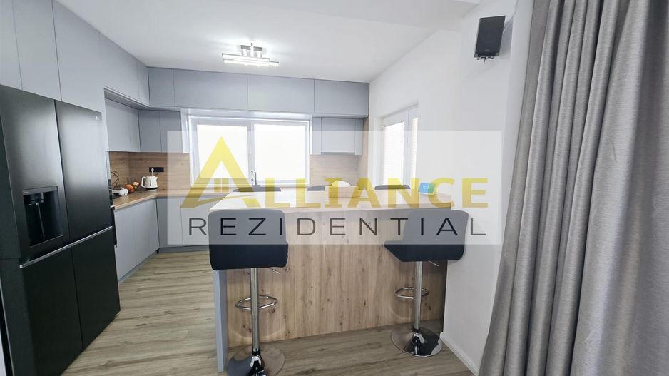 Vila individuala- 4 camere- beci- cartierul nou - Poză 3
