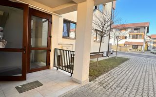 De vanzare apartament cu 3 camere | Sanpetru - Poză 14