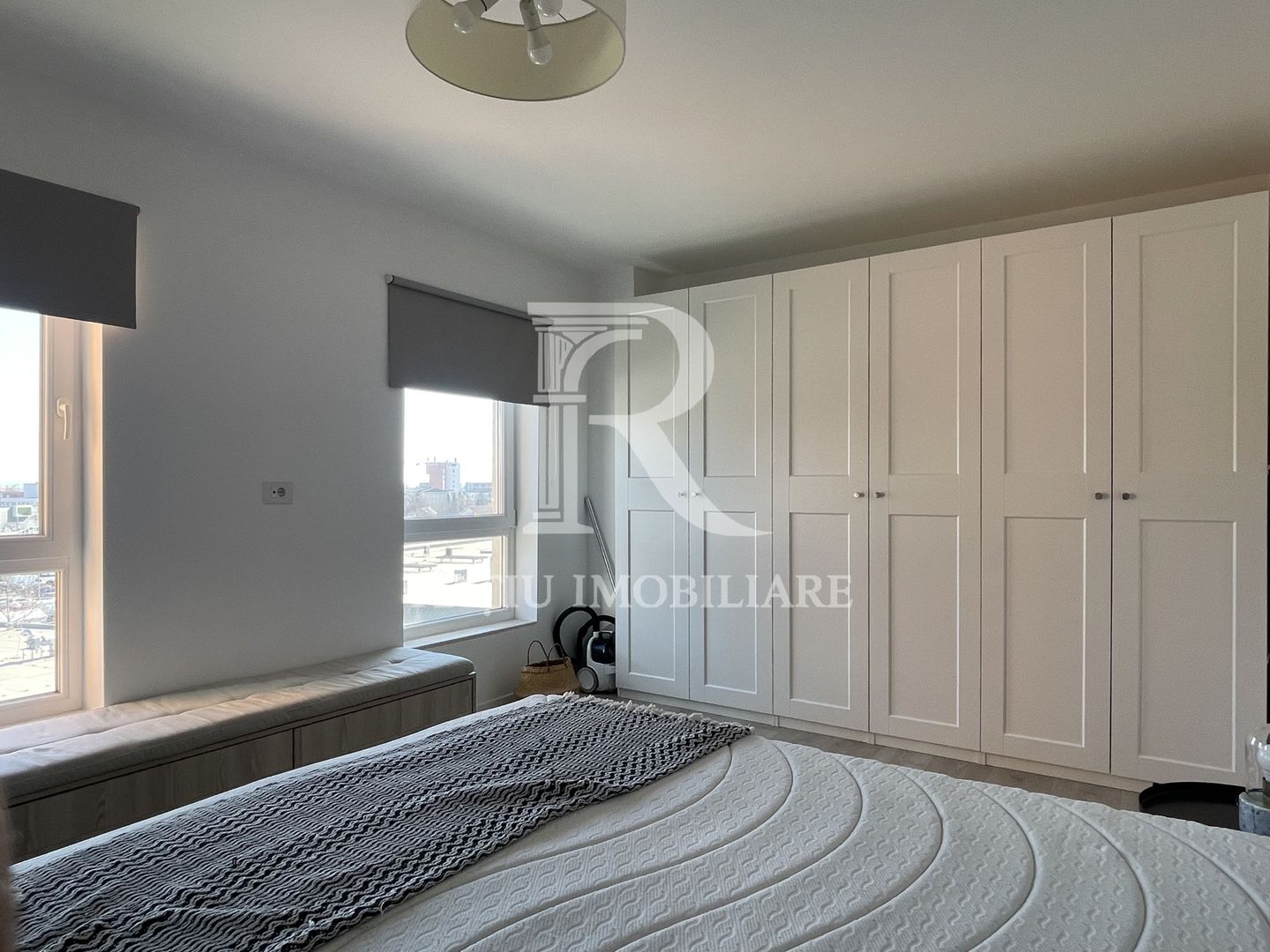 Apartament cu 2 camere | Loc de parcare | Iosia Residence | Oradea - Poză 12