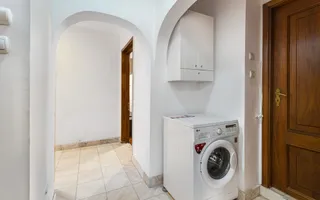 4 camere cu boiler, 13 Septembrie - Poză 11