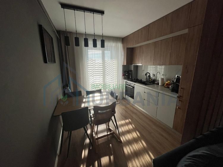 Vând apartament cu 4 camere 85 mp Pacurari - Poză 3