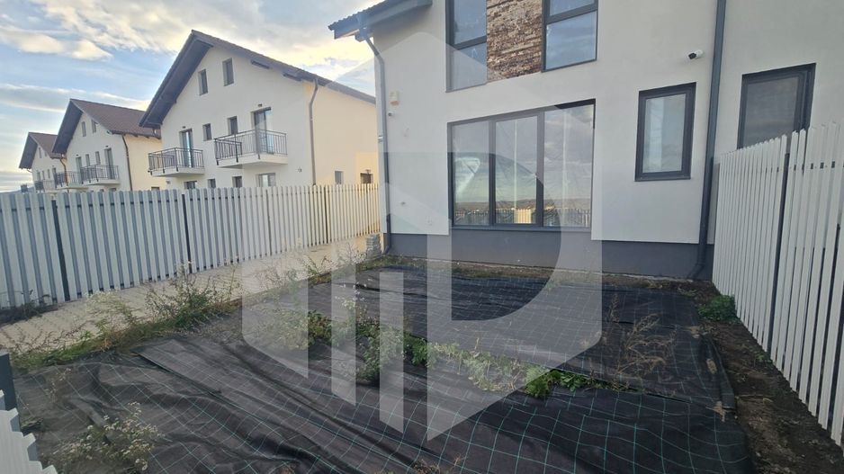 Cvaduplex 4 camere 145 mp teren Calea Cisnadiei - Poză 7