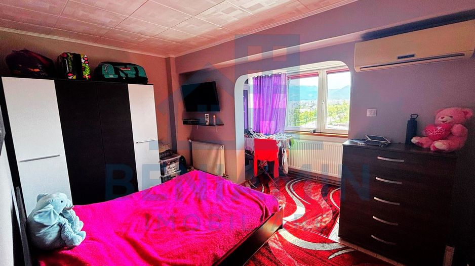 4-Camere-81mp-Utili-2-Balcoane-Lift-Mobilat-Utilat-Parcare-Triaj - Poză 6