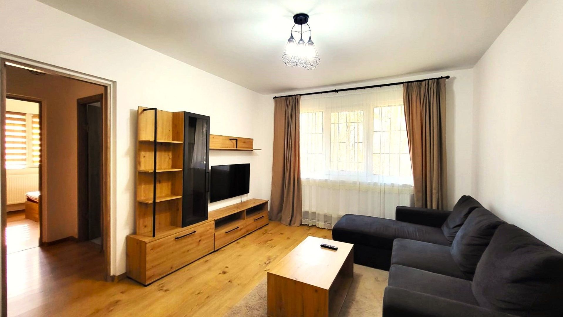 Comision 0%. Ideal pentru un cuplu, toate facilitatile in apropiere - Poză 2