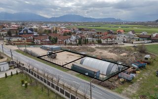 Loturi de casa cu utilitati si acces la strada asfaltata in Harman - Poză 1