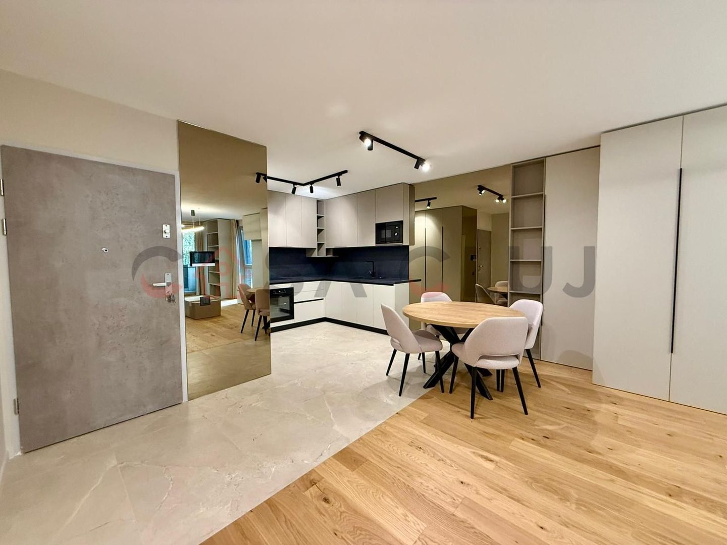 2 camere, lux, Iulius Mall, United Business Center - Poză 5