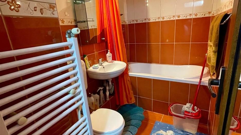 Apartament cu 2 camere Sovata - Poză 9