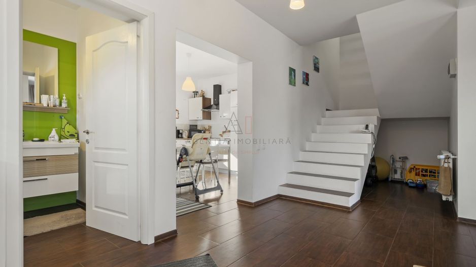 Casă P+1+M I curte 500 mp — Comision 0 - Poză 4