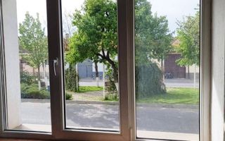 Casa cu suprafata de 140mp si teren 542mp,centrul localitatii Cristian - Poză 10