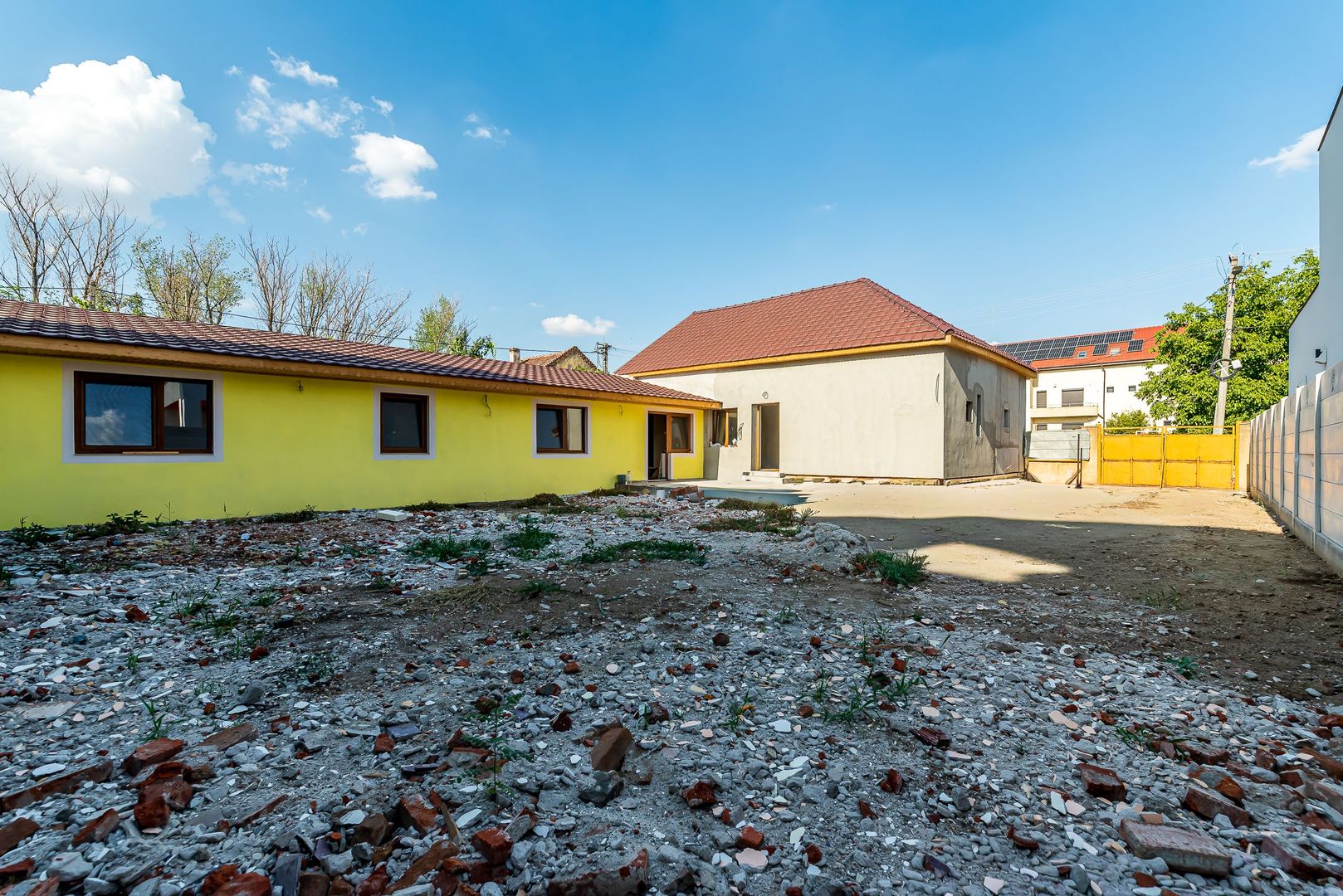 Casă individuală în Aradul Nou zona Tabacovici, aproape de Mureș - Poză 3