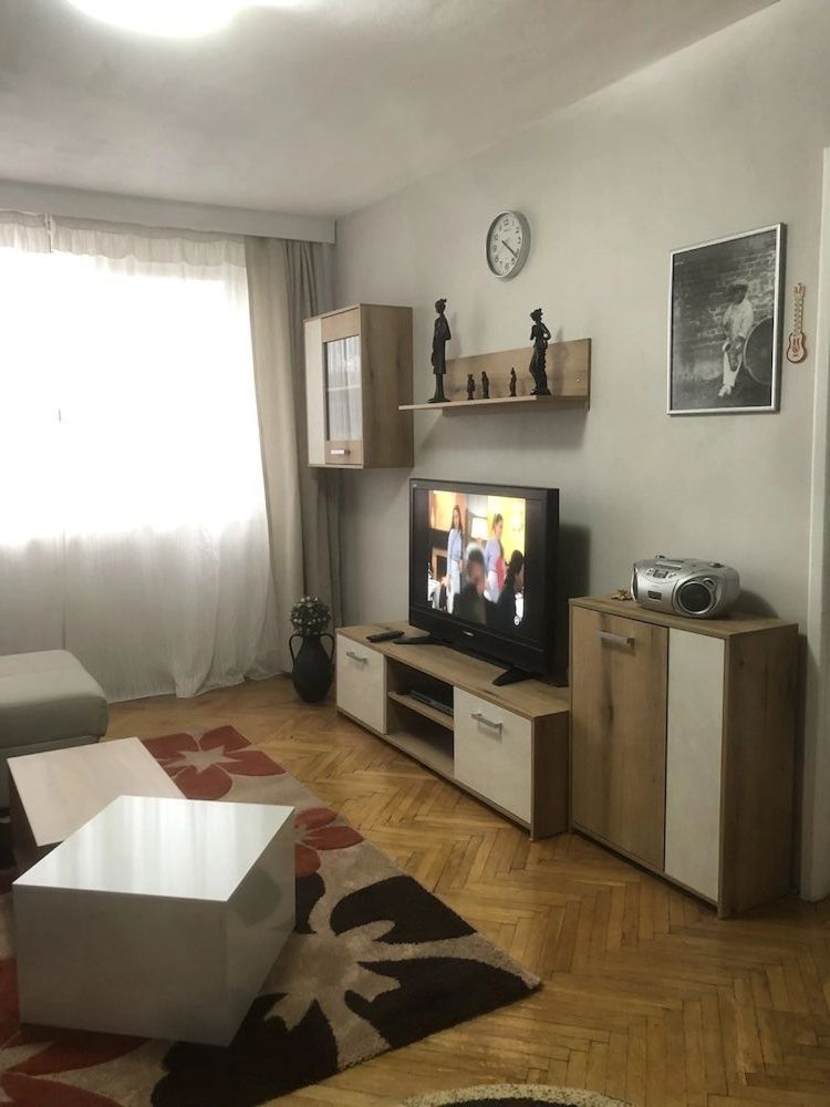 Apartament 2 camere- ultracentral, Ramada, Craiova - Poză 3