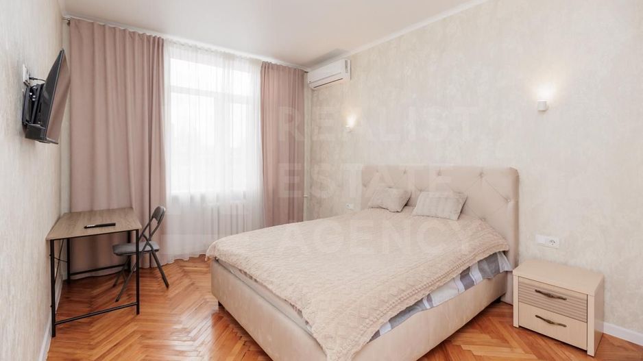 Vânzare, apartament, 2 camerе, bul. Ştefan cel Mare şi Sfînt, Centru - Poză 3