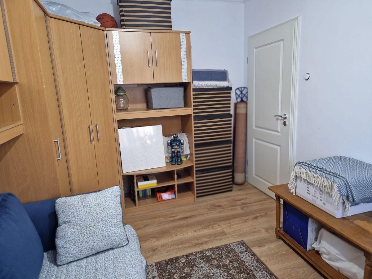 De vanzare apartament 3 camere Drumul Taberei - Poză 3