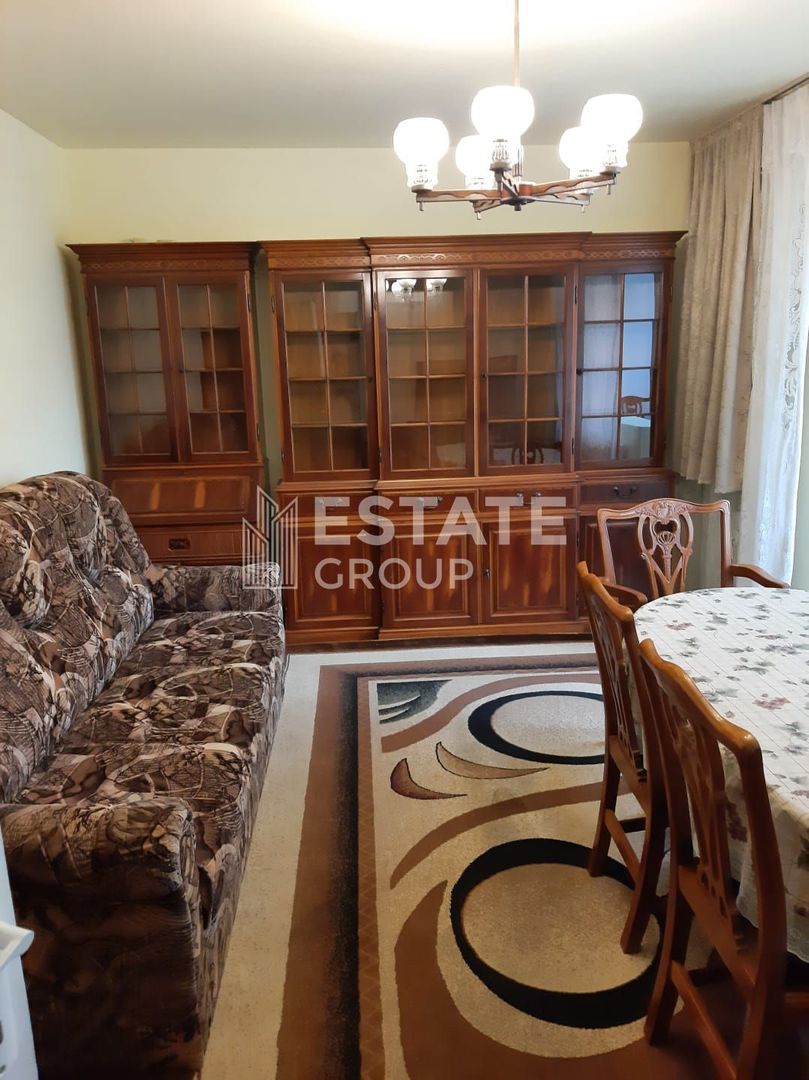 Apartament 3 camere la parter,  recent renovat, spatios, zona Sagului - Poză 1