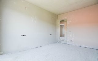 Casa individuala cu garaj si demisol, in Chinteni la 10 min de Cluj - Poză 18