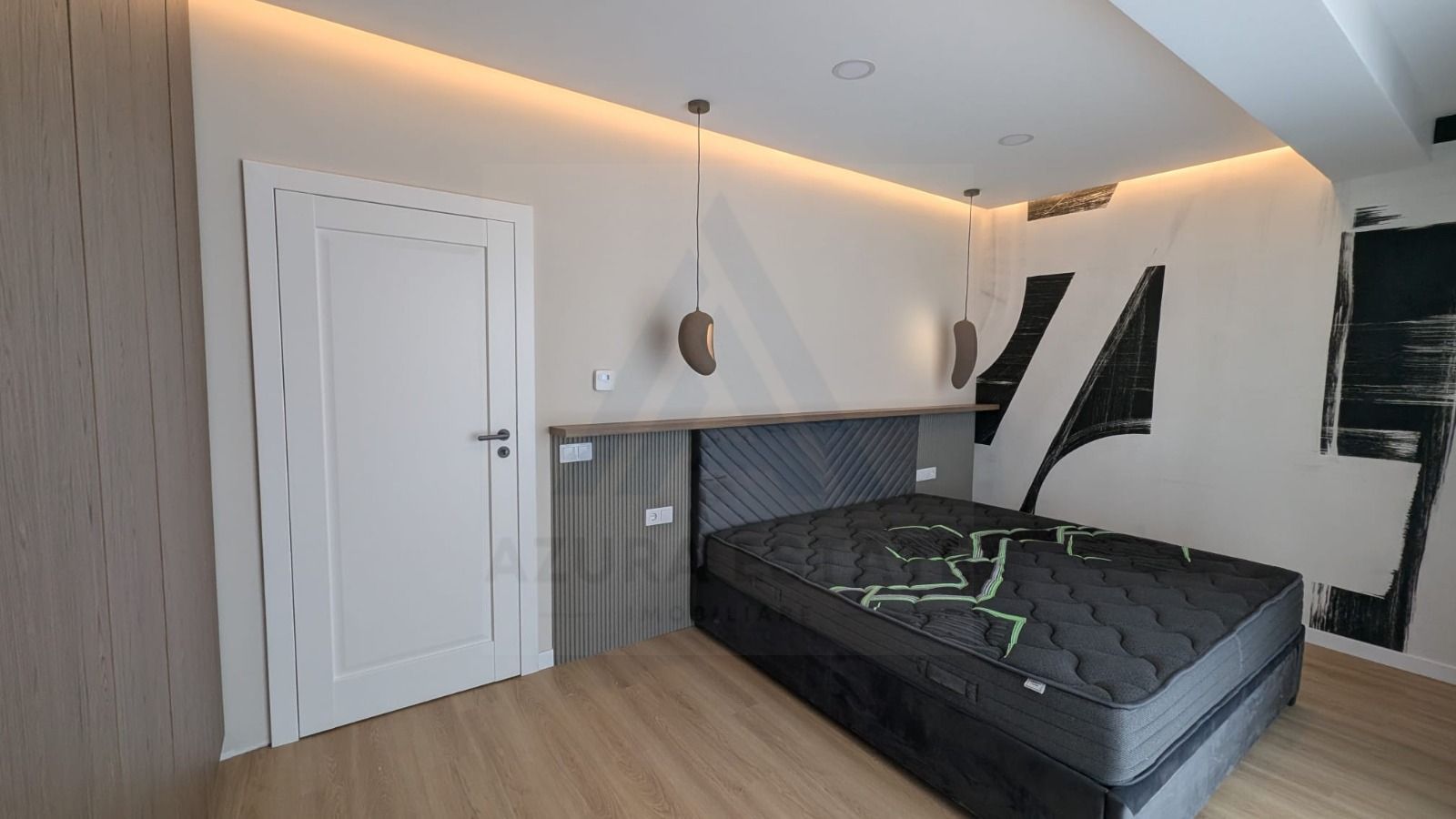 Penthouse premium spatios 120 mp terasa 88 mp etaj 3  zona Lazaret - Poză 4