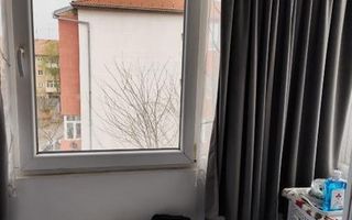 Garsoniera zona Sagului mobilata - Poză 6