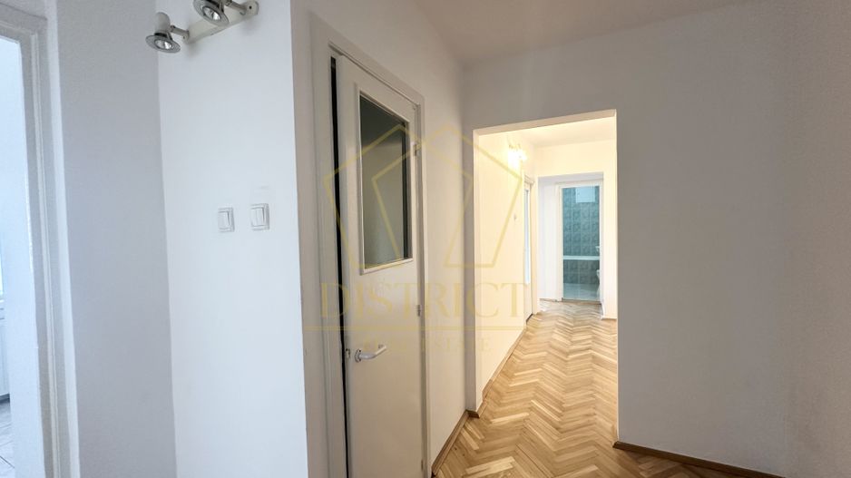 Apartament cu 3 camere, 2 boxe si garaj | Etaj 1 | Zona Fabric - Poză 12