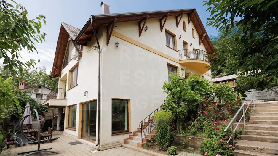 Vânzare, casă, 3 nivele, 6 camere, str. Durlești, Buiucani - Poză 2