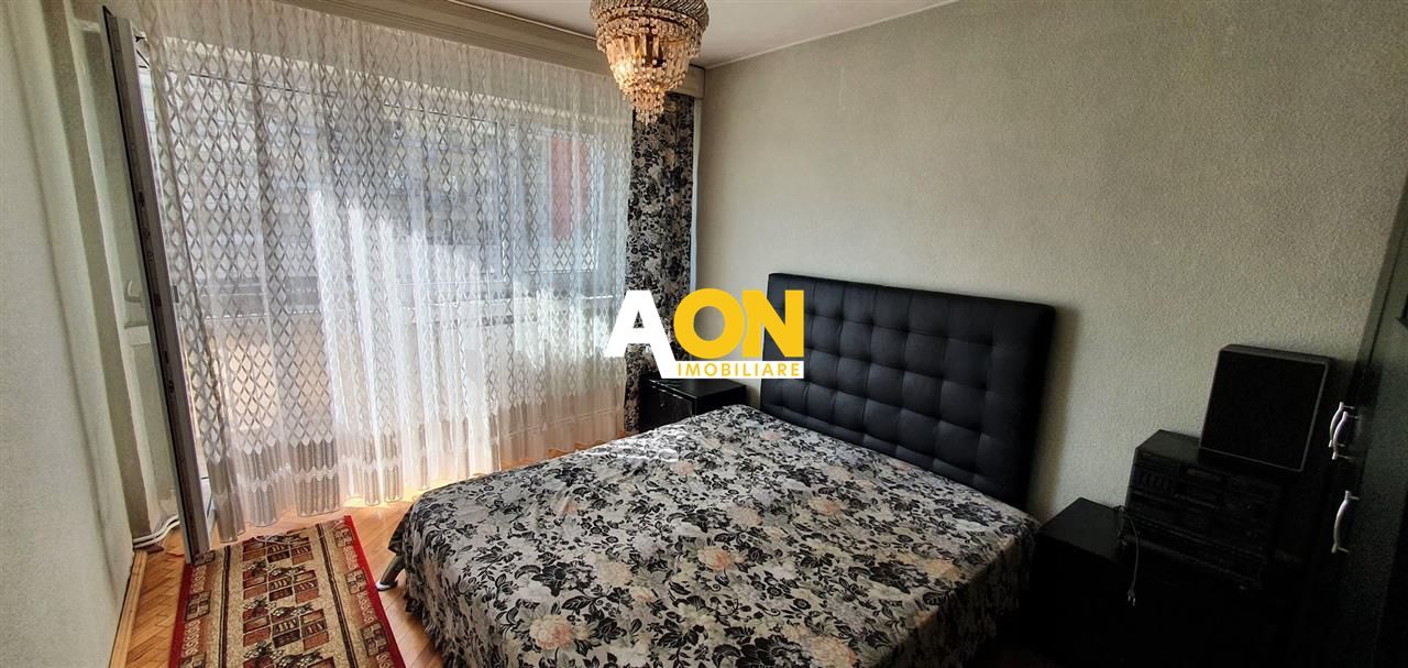 Apartament 4 camere M -uri etaj 1 - Poză 4