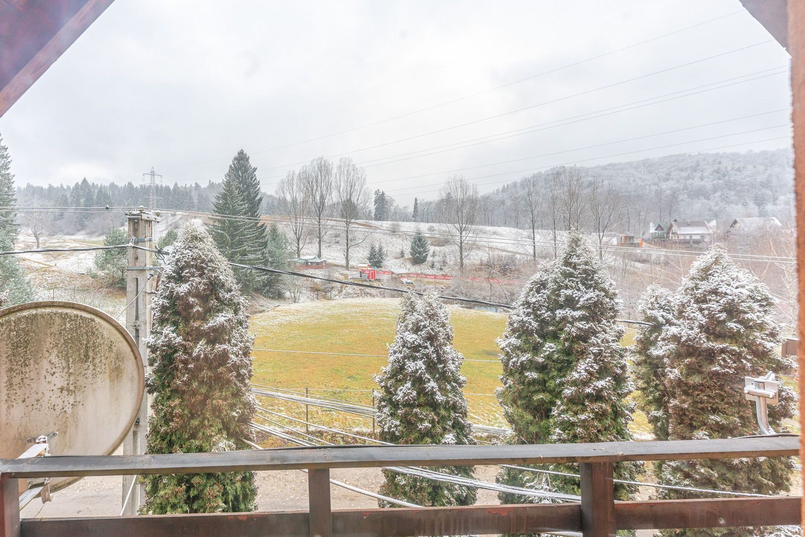 Casa individuala in Dambul Morii cu vedere spre Piatra Mare - Poză 15