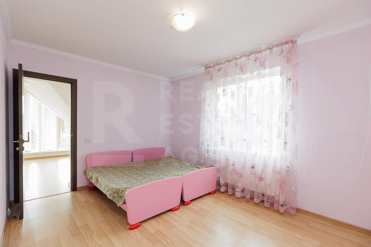 Chirie, Duplex, 6 camere, Strada Vasile Lupu, Buiucani - Poză 8
