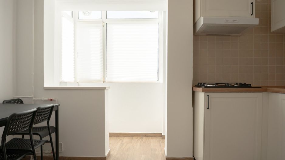 4 camere, 3 dormitoare, 2 băi, boiler, complet renovat - Poză 15