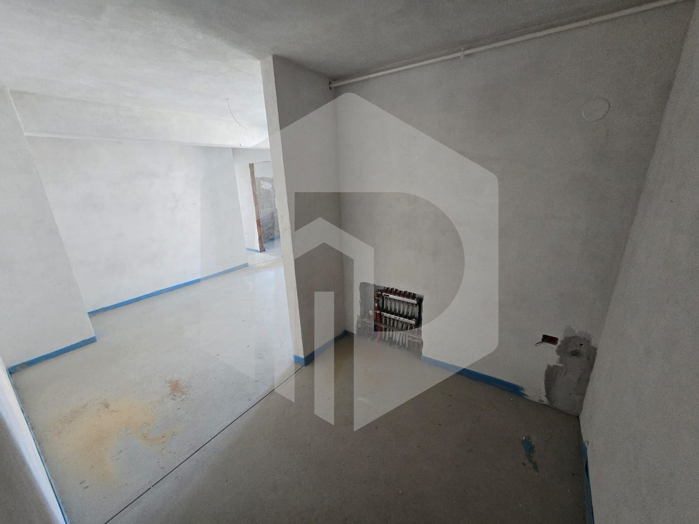 Apartament nou 3 camere decomandate loc de parcare inclus - Poză 9