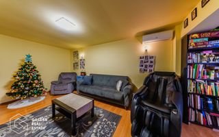 Apartament 4 camere, decomandat, etaj 2, Micalaca, str Fratiei - Poză 1