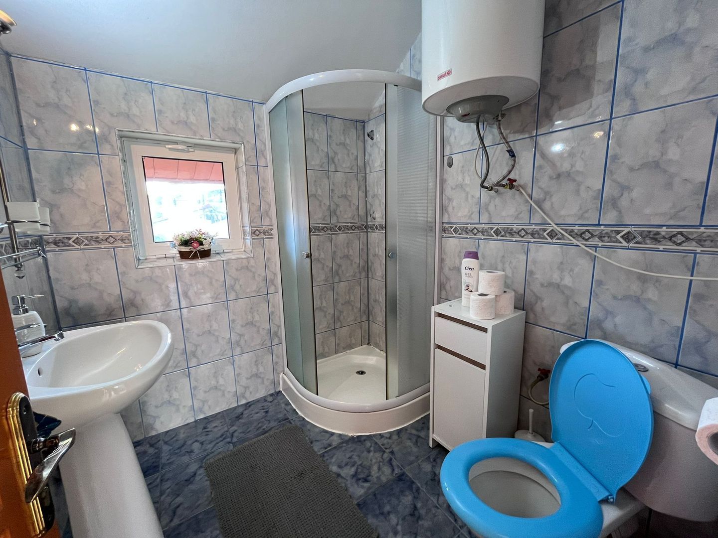 VILA DE LUX ESELNITA CLISURA DUNARII - Poză 7